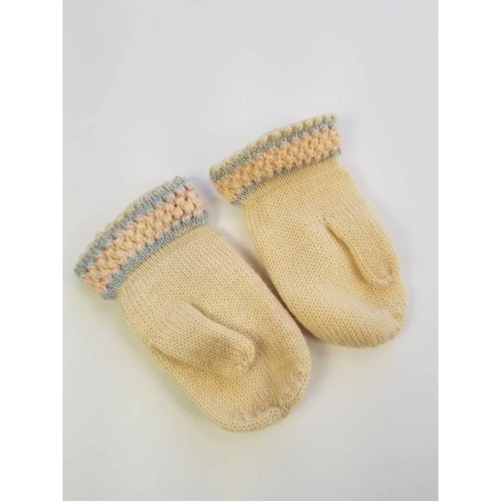 Vtg MCM Infants Knit Mittens with Bunny Applique and Beading